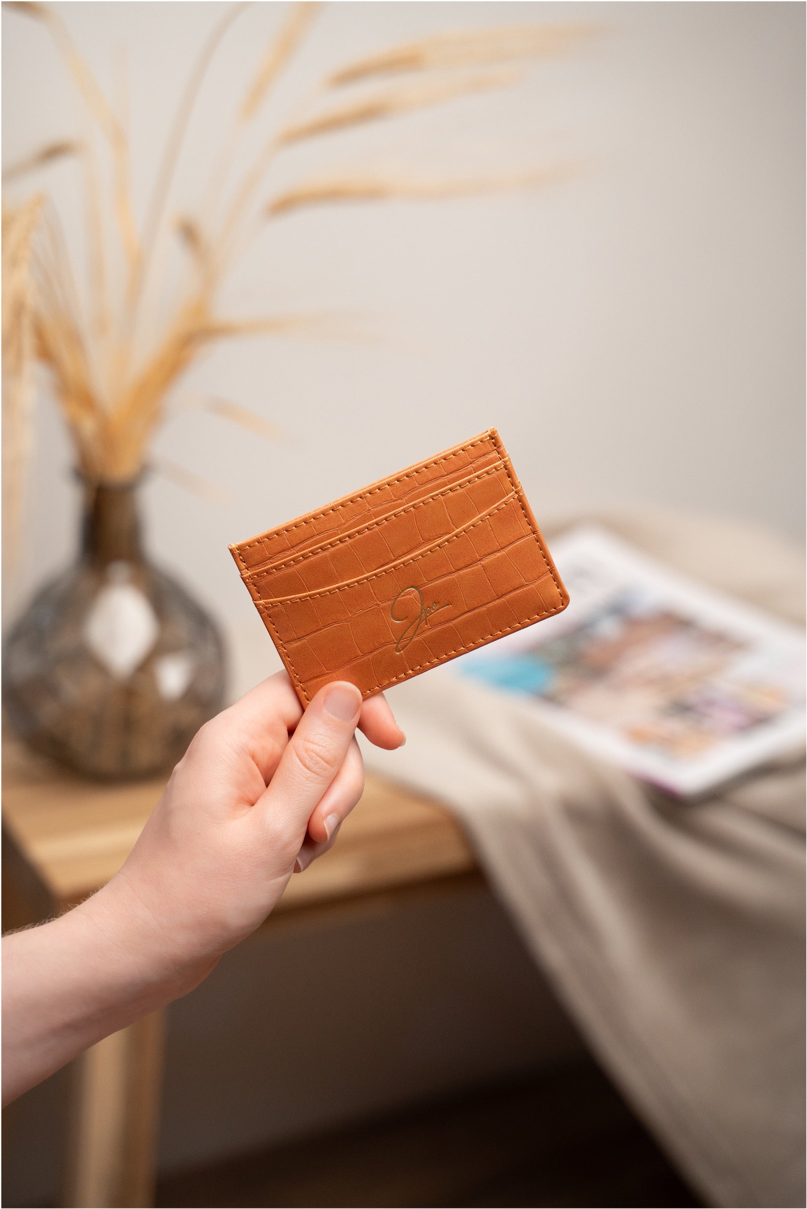 Emryn Cardholder